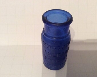 Vintage Cobalt Blue Medicine Bottle, Emerson Drug Company, Bromo Seltzer Bottle, Baltimore, Maryland, 1920s, antique