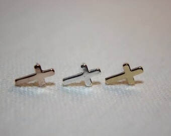 Cross stud earrings in silver or gold,