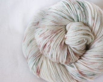 Gather Ye Rosebuds - Goldfinch - Superwash merino DK yarn