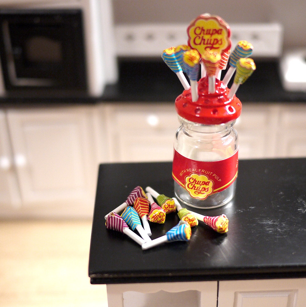 Dollhouse miniature lollipops drumstick candy candies doll