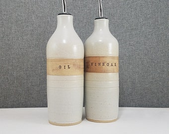 IN STOCK*Ceramic olive oil cruet, stoneware oil pourer, pottery oil bottle, oil and vinegar ceramic bottle, Matte White