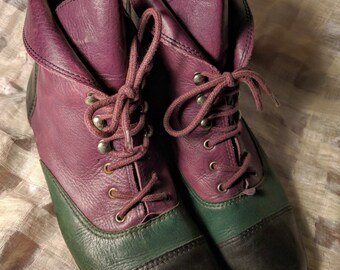 Vintage 80s 3 tone Leather Pixie Witch Boots!