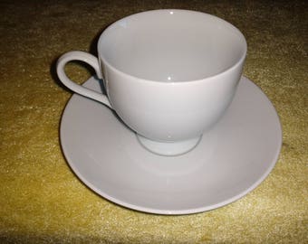 Mikasa Classic Flair Calla Lily Cup & Saucer Free Ship in US