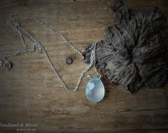 Chalcedony necklace, Chalcedony jewelry, Gemstone Necklace, Sterling Silver, sea blue pendant, Gemstone pendant, light blue jewelry