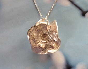 Woody twirl bud pendant and chain - all in sterling silver
