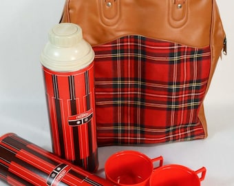 Vintage Plaid Thermos Lunch Picnic Bag, 2 Insulated Thermos Bottles Included, Tailgate Camping Glamping Picnic 3 Piece Set