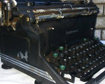 1930s underwood standard typewriter