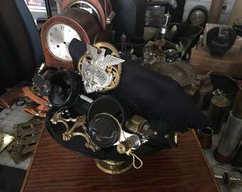 Sovereign Airship Commander's Cap (with insignia and range goggles)