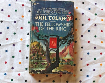 Lord Of The Rings - The Fellowship Of The Ring 1960s Vintage Paperback With JRR Tolkien Special Foreword. Vintage 1967 LOTR Paperback Book