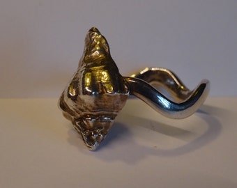 Silver shells ring, size 17.5, US size 7