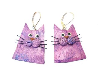cat earrings, cats jewelry, pink and purple polymer clay earrings, gift for cat lovers, Christmas gift for women, Sterling Silver earrings