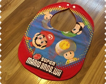 Super Mario Bros Recycled T-Shirt Baby Bib, Video Games, Baby Boy Gift Baby Shower, Geek Gift, Nerd Baby