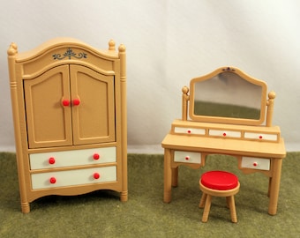 Tomy Dollhouse Bedroom Furniture Wardrobe with Dresser Homes & Garden Smaller Homes Vintage Toy 1970s SS