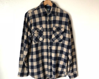 Men's Vintage Wool Flannel // Outdoor Exchange // Navy Blue and Beige Plaid // Size M Tall