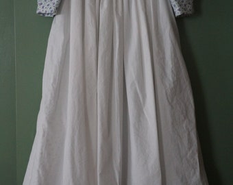 READY TO SHIP Girls' Short Sleeve Dress w/Opt. Pinafore, Apron, Bonnet | Size 6,7, 8, 9, 12 | Prairie | Pioneer | Flower Girl | Modest