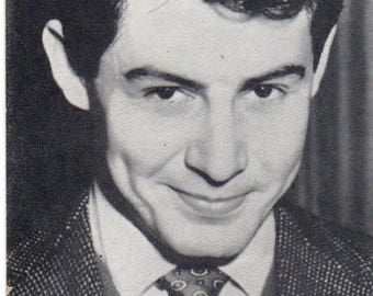 Vintage 1960's Eddie Fisher Black & White Portrait Photo Arcade Card