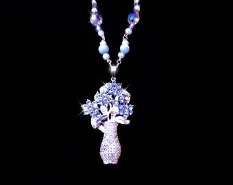 Tanzanite necklace, Violet necklace, flower necklace, purple necklace, gemstone necklace, crystal necklace, boho necklace, elegant necklace