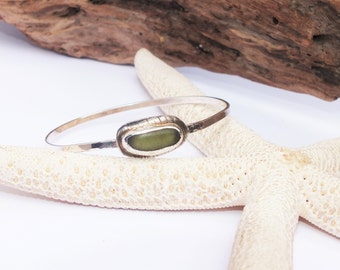 Sterling Silver Bangle, Sea Glass Bangle, Seaglass Bracelet, Lake Erie Beach Glass, Sea Glass Jewelry, Gift for Mom