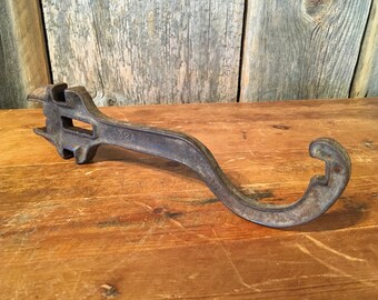 Vintage antique late 1880s David Bradley Mfg spanner wrench 833A farm tool implement