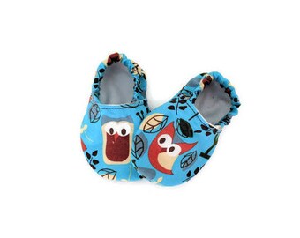 Woodland baby shoes, Baby booties, Stay on baby slippers, Owl, Boys crib shoes, Toddler slippers, Baby booties, Boys slippers, Gift for baby