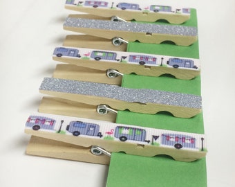 Camping magnetic clothespin set, decorated clothespins, camping/camper fridge magnets, glamping magnets/gift, camper decor, camping gift
