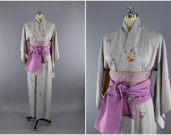 Vintage Silk Kimono Robe / Vintage Dressing Gown / Vintage Lingerie Robe / Loungewear / 1960s Grey Floral