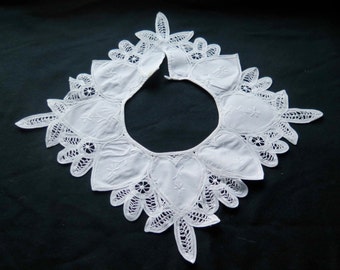 French Antique White Collar- Lace and Embroideries. Vintage France.Handmade.