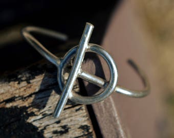 sterling silver bracelet,sterling silver bangle,modern,minimalist,contemporary, handmade, silver 925 bracelet, handforged,unique,birthday