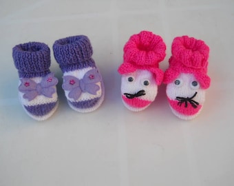 set of 2 pairs of newborn baby booties