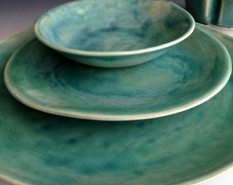 Handmade organic slab dinnerware place settings set of three pieces, dinner plate, side plate, dessert bowl by Leslie Freeman