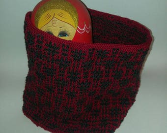 Red and charcoal cowl, neckwarmer, scarf