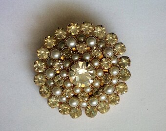 Glitzy Rhinestone and Cultured Pearl Brooch - 5280