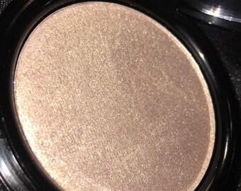 BRONZE GLOW Compact Highlighter