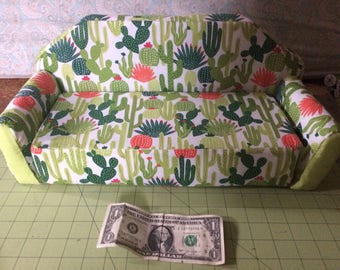 Large bearded dragon couch