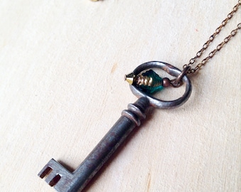 Antique Skeleton Key Necklace