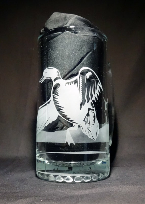 Duck Hunting Mug Etched Beer Mug Hunter Gift Nature Scene