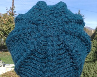 Crochet Beret, crochet lady's hat.