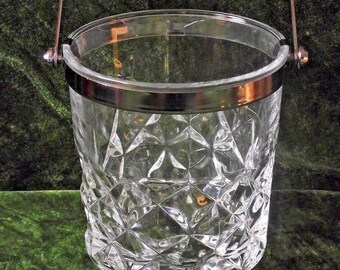 Français seau à glace en verre taillé Cristal D'Arques amovible 1970 - seau à glace. Seau de cristal. Seau à verre. Vintage Français.