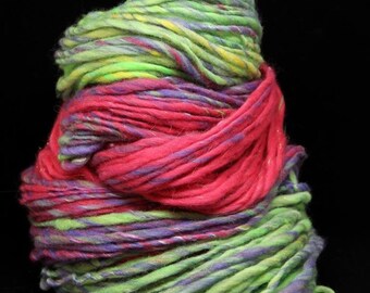 SMILE - Handspun Single Ply Yarn - merino silk stellina - Art Yarn - Bulky