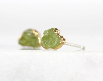 august birthstone studs | raw crystal earrings | green peridot studs | raw peridot earrings | natural peridot earrings | green stone studs