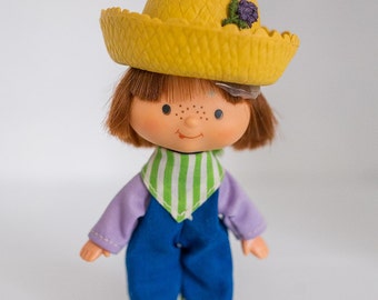 Strawberry Shortcake Huckleberry Pie Doll, First Issue, Flat Hands, 1979 American Greetings