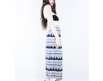 Tribal Print Maxi Sarong . 1990s maxi skirt tribal print skirt tribal skirt aztec skirt aztec maxi skirt high waisted skirt maxi pencil