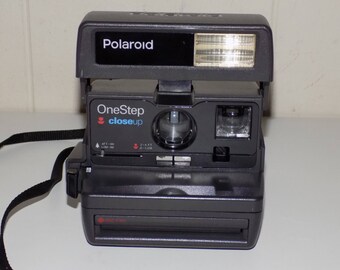 Polaroid OneStep Closeup Instant Camera