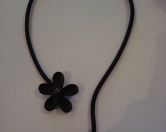 Necklace soft black flower