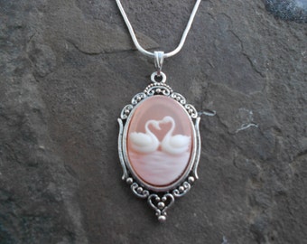 Stunning Two Swans (Heart) Cameo Pendant Necklace (pale peach)---.925 plated 22" Chain--- Great Quality