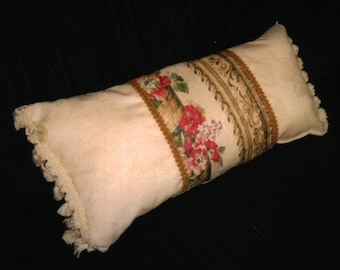 pillow of natural cotton with floral inset
