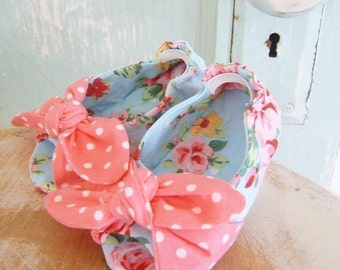 Baby Shoe Pattern. Open Toe Knotted Baby Shoe Pattern. Size newborn to 2T. PDF Sewing Pattern