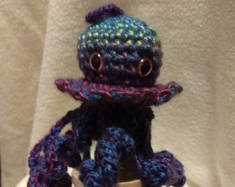Lulu Jellyfish Octopus finger puppet