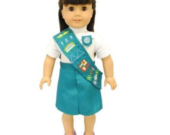 Green Junior Girl Scout uniform for 18 inch dolls