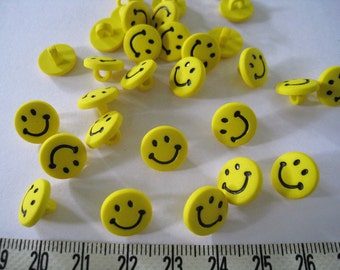 30 pcs of Yellow Smiley Button - 12mm